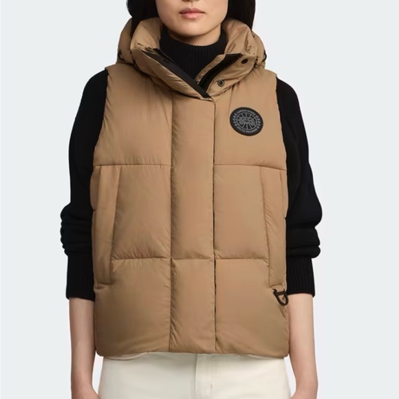 Canada Goose Junction Puffer Vest - Picture 2 of 12